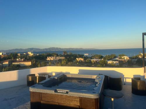 Casa Arrecife - Cozy Suite, Fast Wifi & Balcony! Beach Is Steps Away!, La Ventana