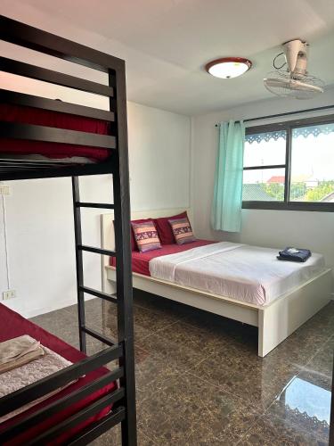 Your Home AYUTTHAYA Room Type - Family Suite
