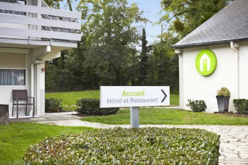 Campanile Orleans - La Source - image 12