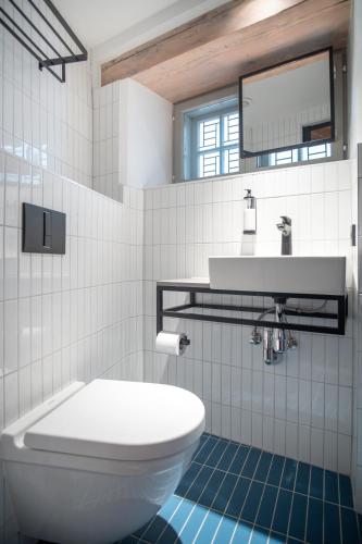 LJ5 - Old Town Rooms with Exclusive shared Roof Terrace, Tallinn (foto 7)