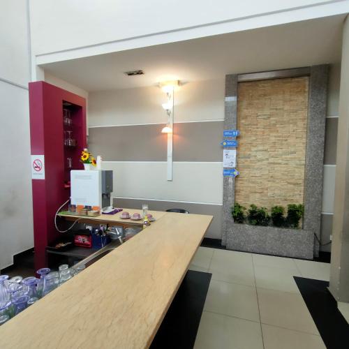 Cozzy Motel Malacca - 로비