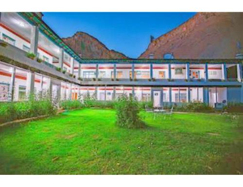 Hotel Sakya Abode