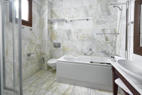 Mediterranean Village Hotel & Spa - image 8
