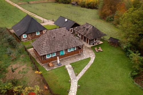 Hygge Hut