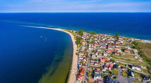 外部景觀, REWA CZTERY PORY ROKU in 雷娃