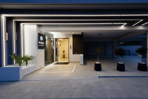 Entrance, Aurora apartments in Theriso