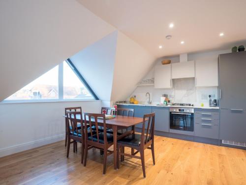 Radiant Penthouse on the Banks of the Thames - Pass the Keys, Windsor (foto 9)