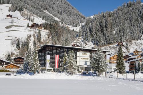 Hotel Alpenhof - St Jakob im Defereggen