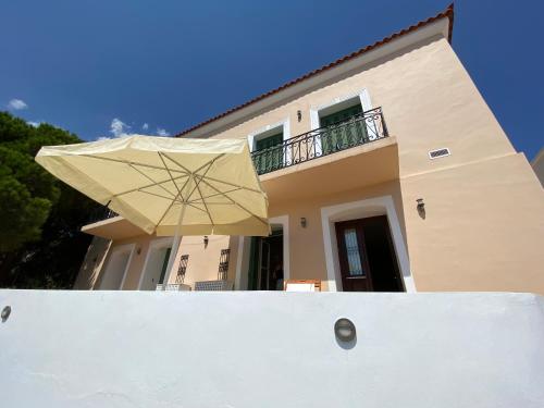 KARMI Apartments Stenies Andros