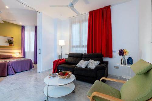 Sevilla Central Suites Apartamentos Puerta Jerez, Sevilla (Foto 7)