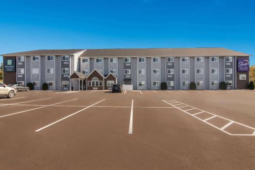 Sleep Inn & Suites Clarion, PA near I-80 - Hotel - Clarion