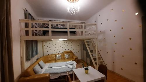 Lisa Apartment on the famous Dohany street - image 4