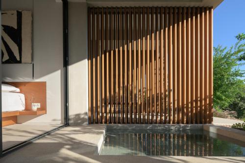 Karstais baseins, Ilya Botanic Suites in Steni Vala Alonissos