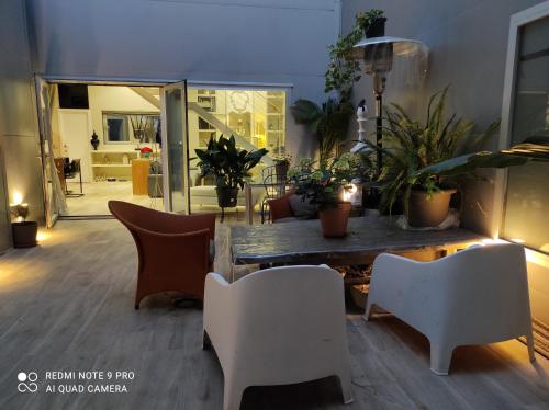 Habitación y baño en planta independiente en centro de sevilla 2