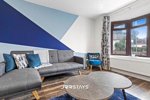 JRR Stays - West Midlands - Walsall - M6 J9 - WS2