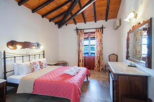 1 queen bed