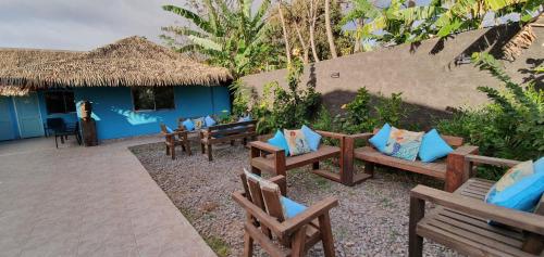 Hotel & Apartments "CHEZ HIVA"