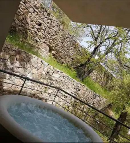 Maison avec jacuzzi au cœur des montagnes - Location saisonnière - Feliceto