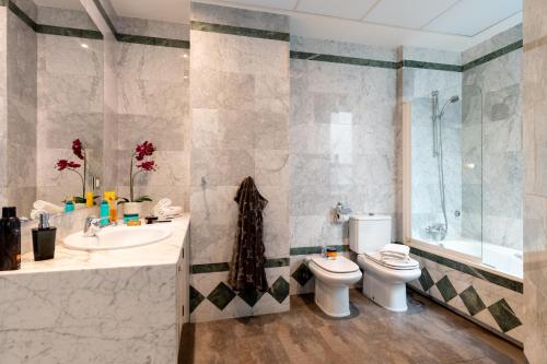 Duplex Penthouse with terrace image 10