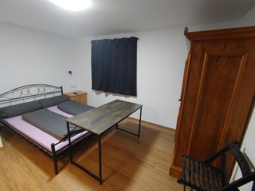 Loisachtalerhof Room Type - Budget Double Room