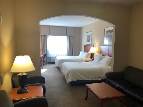 Holiday Inn Express Hotel & Suites Howell