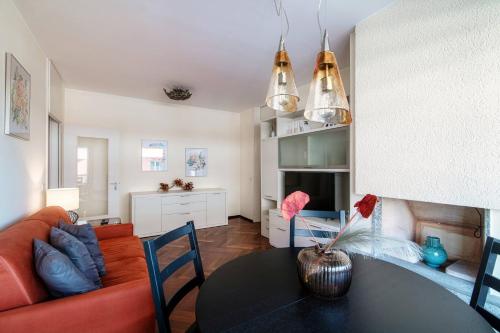 A Casa di Laura by Quokka 360 - large open space in Lugano Centre in Castagnola