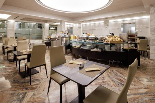 Best Western Plus Hotel Universo image 30