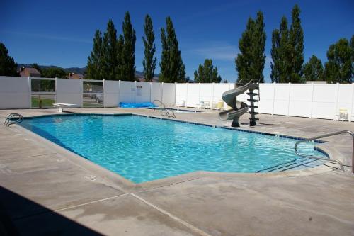 Multi Resorts at Bear Lake - main image
