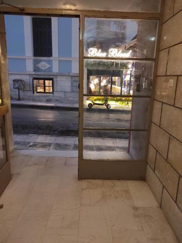 ทัศนียภาพ, CKBSM Central Square Apartment Kalamata in แคลามาทา