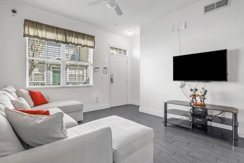 Magical Retreat at Venetian Bay - image 12