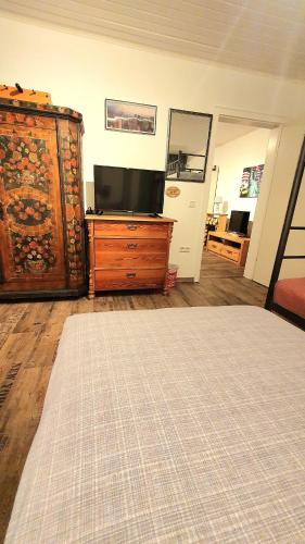 FRANKES LODGE Apartment Cabin mit Garten Parkplatz - image 4