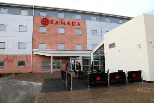 Ramada Wakefield