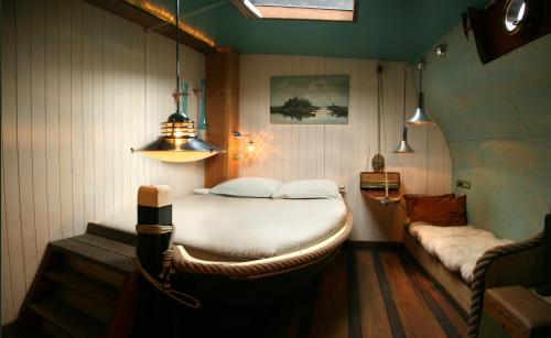 1 double bed