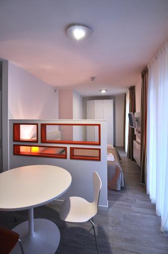 BB Hotels Aparthotel Arcimboldi - image 8