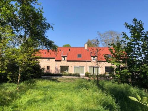 Oscaar vakantiewoning in bos in 庫克拉勒