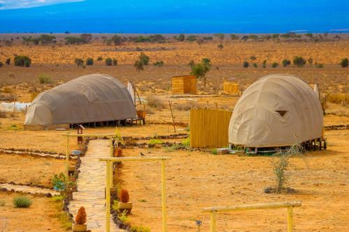 Amanya 2-Bed Lioness Family Tent in Amboseli