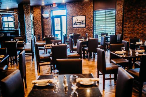 Étterem, Cobblestone Hotel & Suites - International Falls in International Falls (MN)