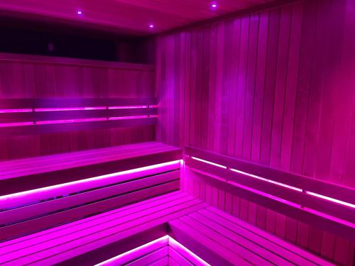 Sauna, Ashbys Accommodation & Spa hire in Portsmouth