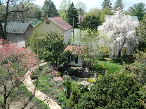 EJ Bowman House Bed & Breakfast - image 6