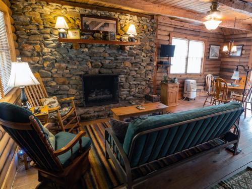 stayNantahala - Smoky Mountain Cabins