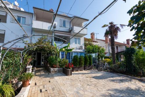 Apartments with a parking space Rovinj - 9701 Rovinj 