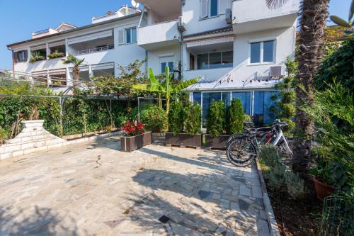 Apartments with a parking space Rovinj - 9701 - image 9