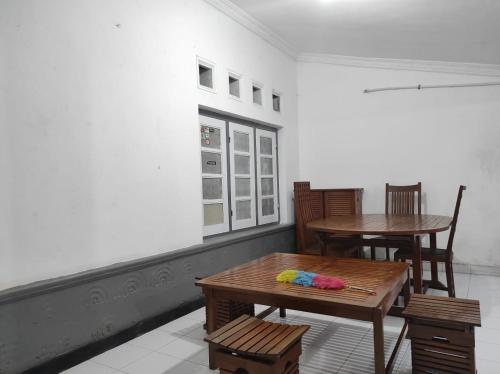 Iin Homestay Jogja by We Stay