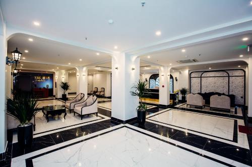 LION 3 HOTEL - 로비