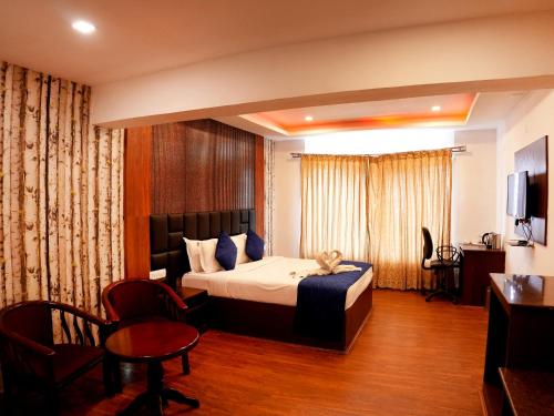 Deluxe Double Room image 10