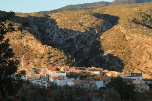 Casa Rural Ca Ferminet & Cabañas de montaña La Garriga