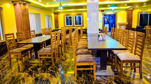 Banquet hall, HOTEL STAR HOLIDAY PVT LTD in Belahiya