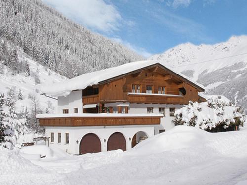  Apart Dorfbäck, Pension in Kaunertal