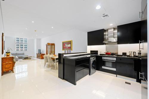 Homey 2BR DAMAC Maison Cour Jardin, Business Bay, Дубай (фото 10)