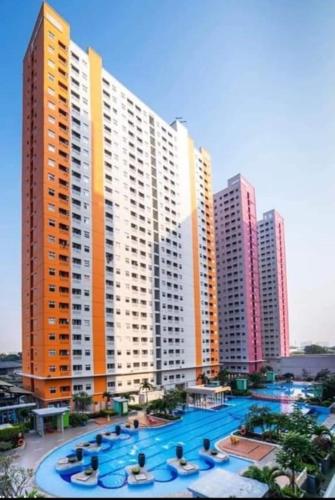 Apartemen Green Pramuka 2 Kamar